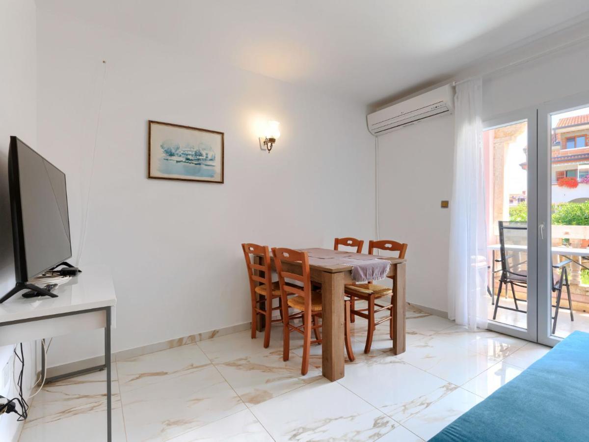 Apartment Romantika - Roj108 By Interhome Rovinj Exterior foto